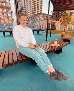 Андрей Левин