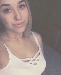 Полина