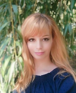 Аня