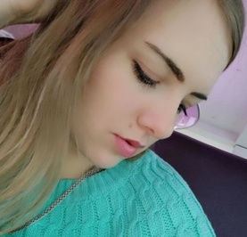 Аня