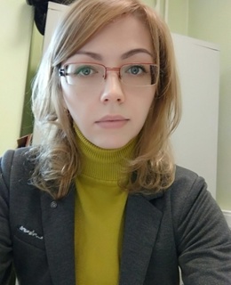 Оля