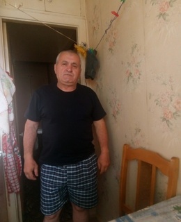 Артём