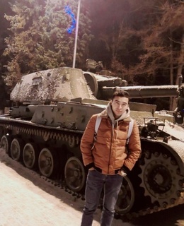 Алик Комилов
